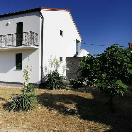 Apartament Family Pintaric Malinska